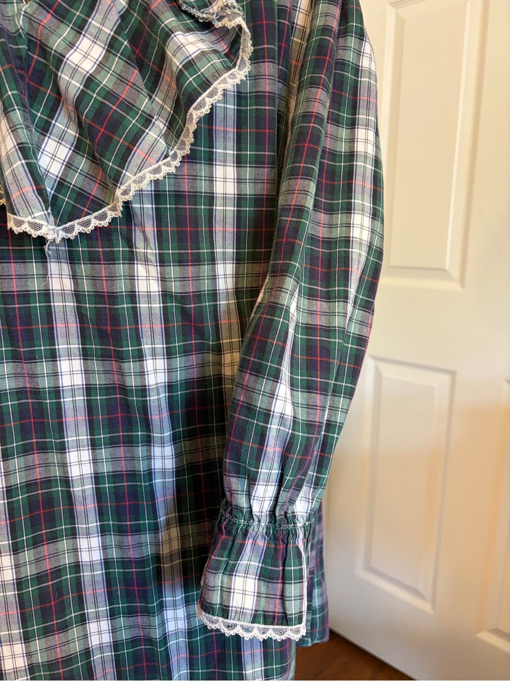 Vintage Victoria’s Secret Plaid Ruffle Collar Nightgown/Slip - Picture 2 of 5